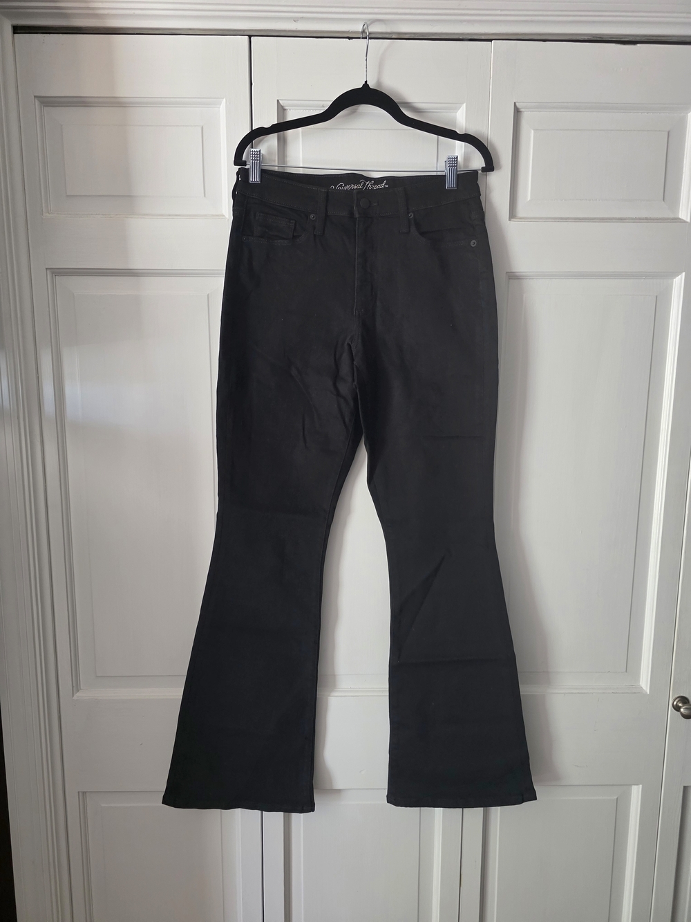 Universal Thread High Rise Flare Jeans Black Size 10/30 Retro Y2K Bell Bottom
